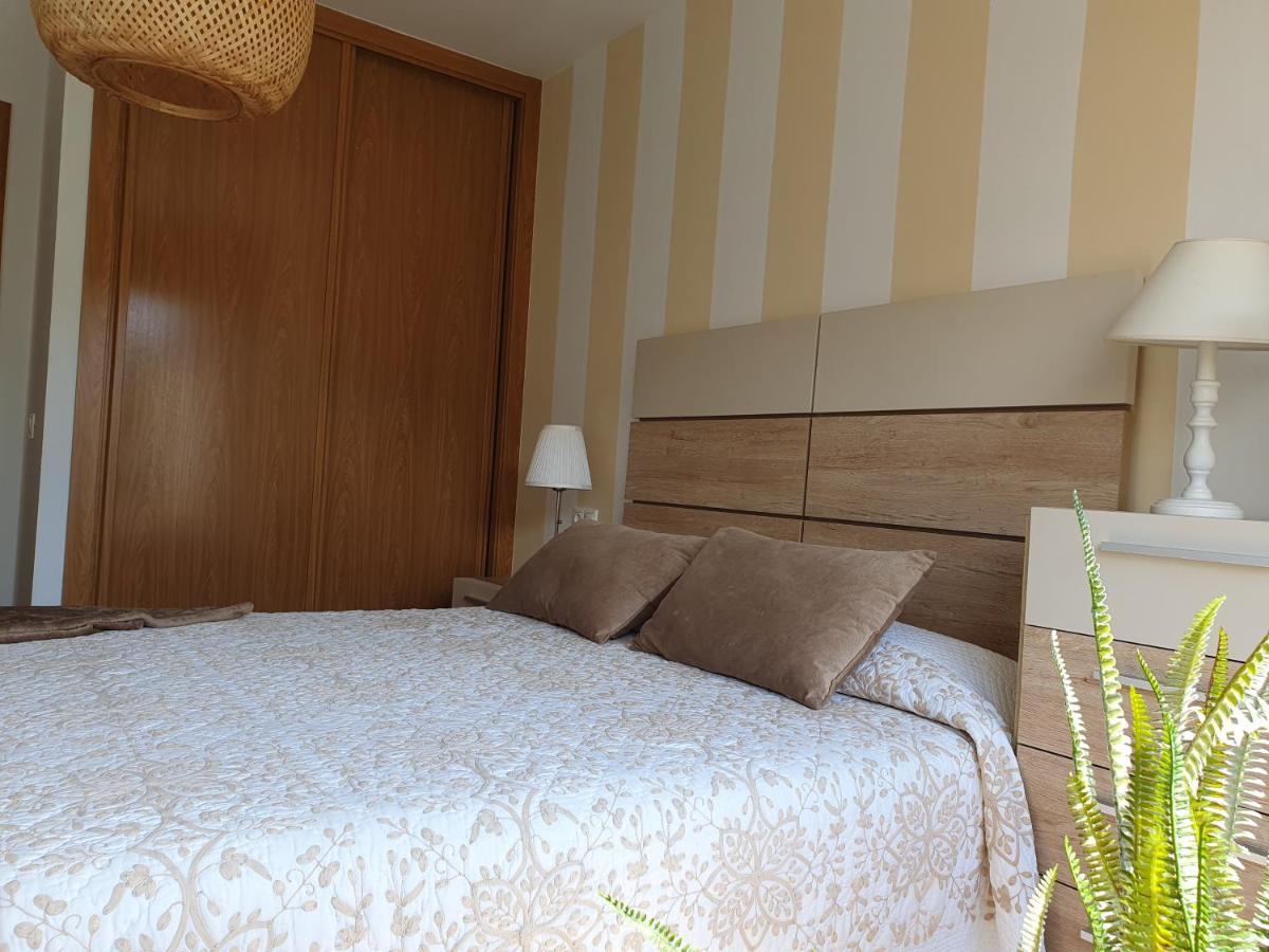 Acogedor Apartamento En Boiro Luaran gambar